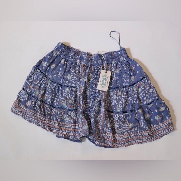 Chic Blue Floral Women's Skorts - Picture 1 of 2